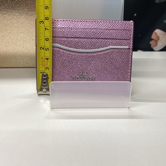 Coach pink metallic card case - Picture 8 of 8